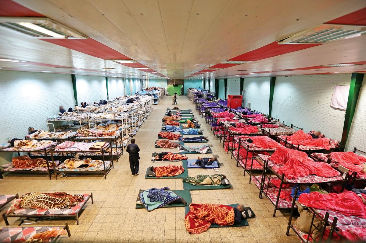 فوریت بدون انسانیت؛خیابان پیروزی، صحنه شکست