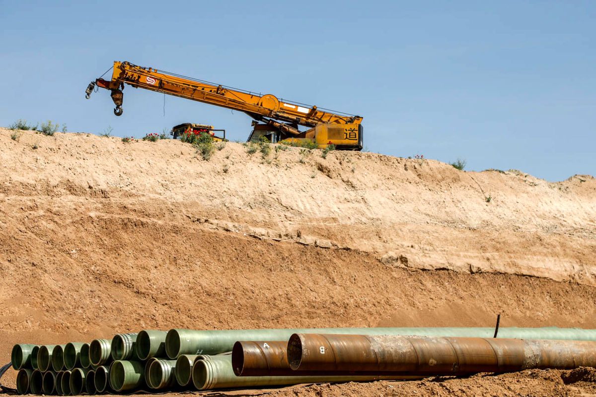 پروژه انتقال آب دریای عمان به اصفهان؛ چرا فعالان محیط زیست نگرانند؟ پروژه انتقال آب دریای عمان به اصفهان؛ چرا فعالان محیط زیست نگرانند؟