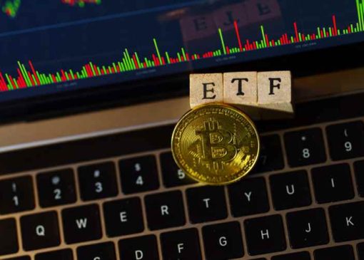 بررسی تاثیر ETFهای بیت کوین بر بازار ارزهای دیجیتال