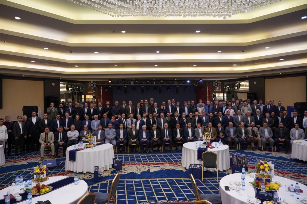 سمینار 32 سالگی شرکت نیکسان صنعت ساوه