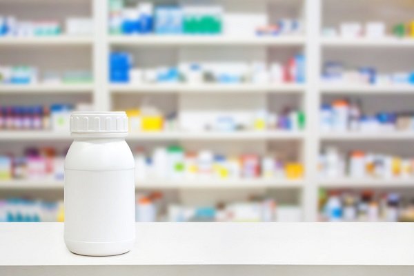 وزارت بهداشت باید پاسخگوی کمبود داروهای حیاتی باشد وزارت بهداشت باید پاسخگوی کمبود داروهای حیاتی باشد