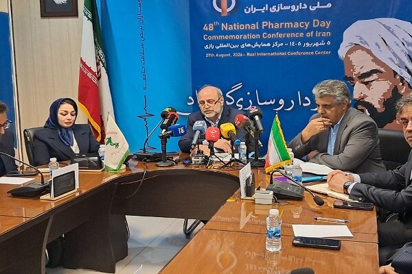 کلانتری: کمبودهای دارویی ربطی به جنگ ندارد کلانتری: کمبودهای دارویی ربطی به جنگ ندارد